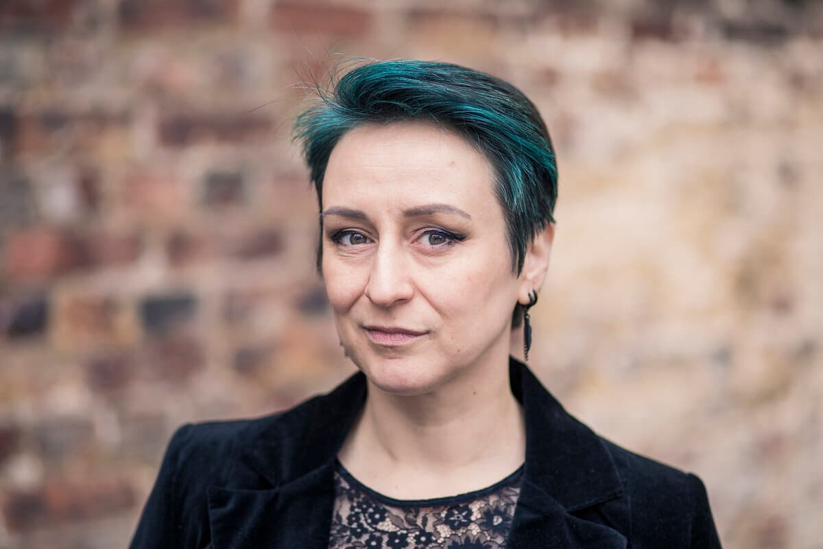 Noituutta ja romantiikkaa sekoitteleva fantasiateos valaa toivoa nuorten ympäristöahdistukseen